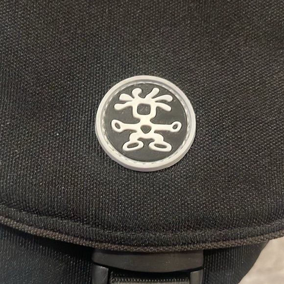 Crumpler The Three Million Dollar Home Camera Bag - Picture 4 of 4